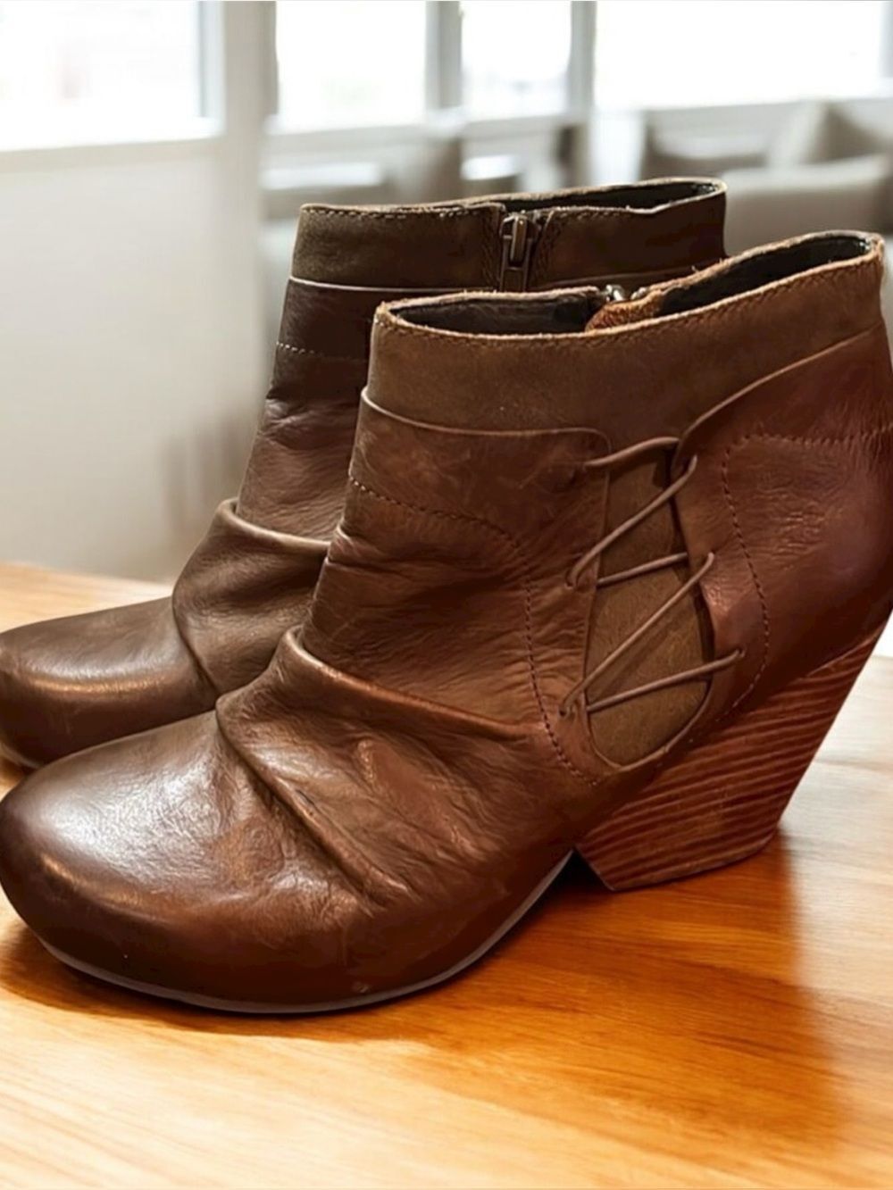 OTBT Rhinelander Leather Zip Up Booties - 7.5